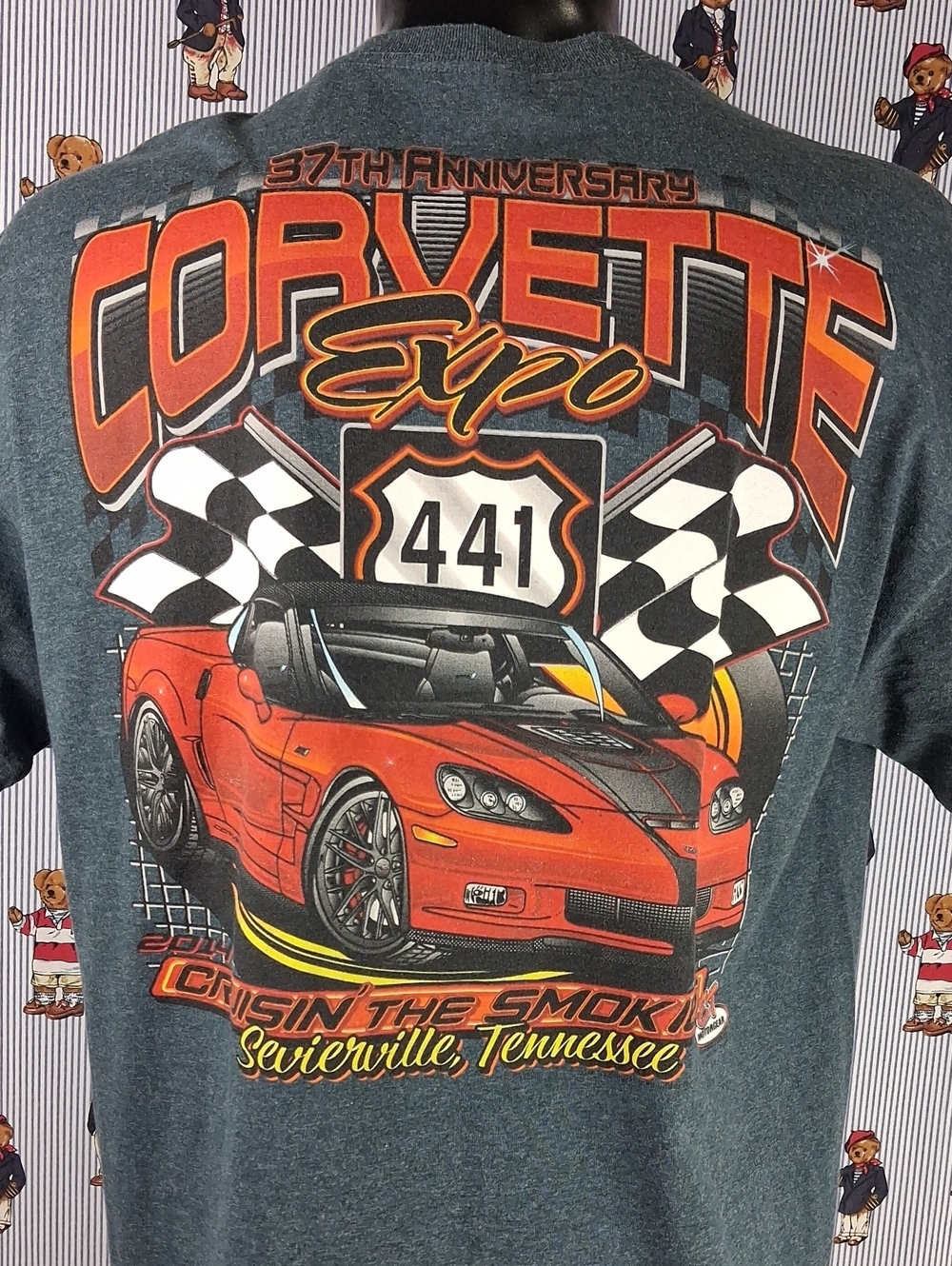 Chevy Corvette Expo Cruisin 441 Big Red Car Back Graphic Gray & Red Xl T-shirt